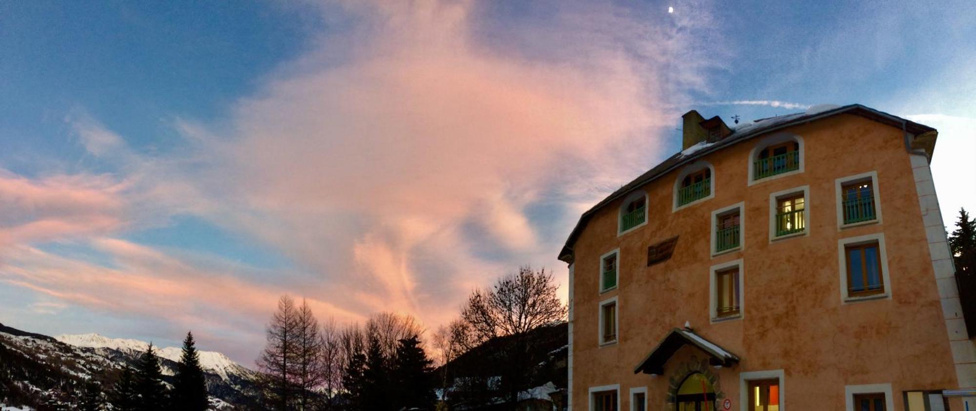 Auberge de Jeunesse HI Serre-Chevalier La Salle-les-Alpes Extérieur photo